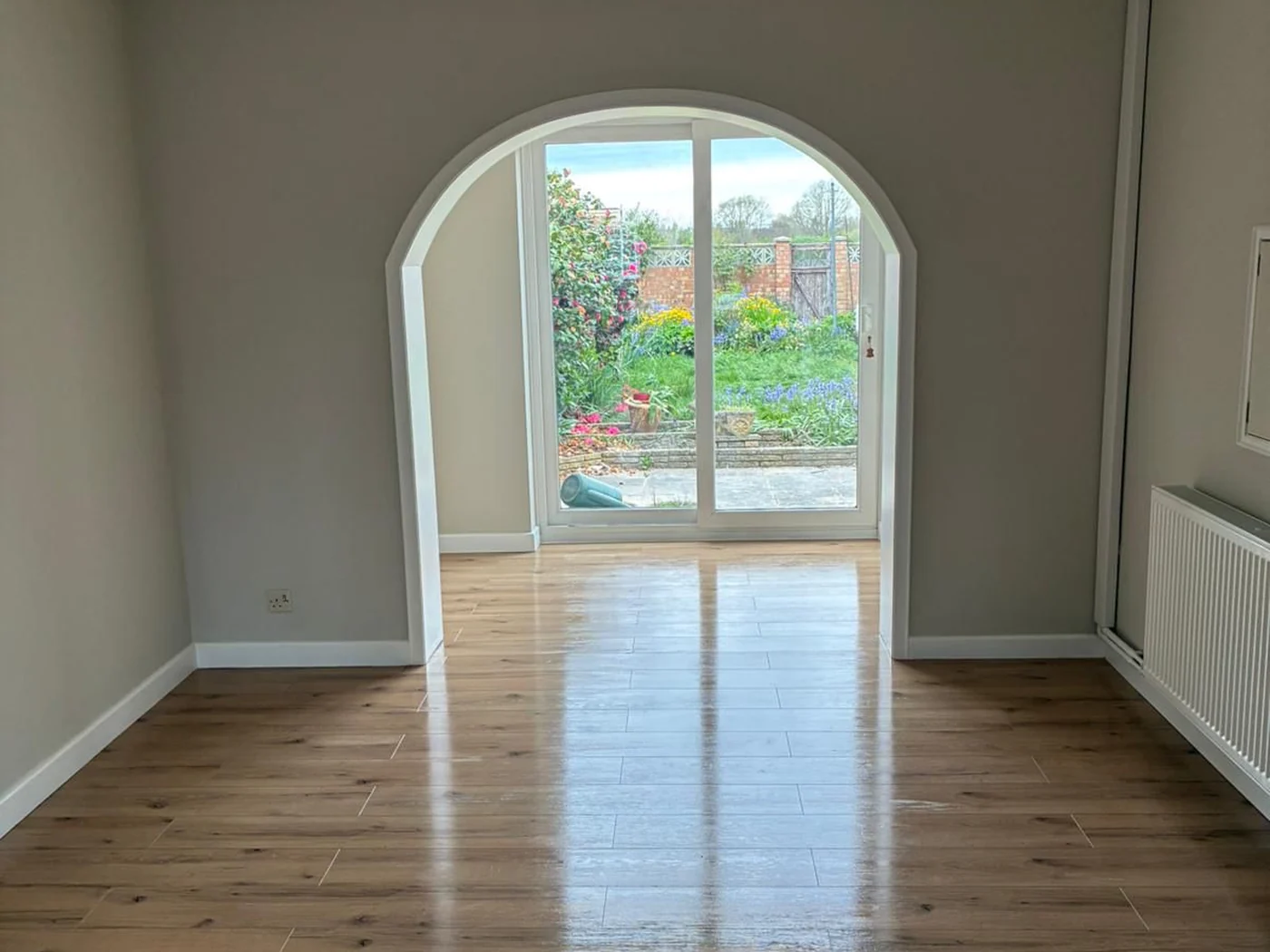 Bright empty room after cleaning